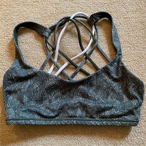Lululemon free to be wild Sports Bra